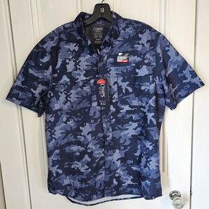 NWT Chaps Mens Medium Blue Camo Print UPF 50+ Performance Fishing Outdoor Shirt